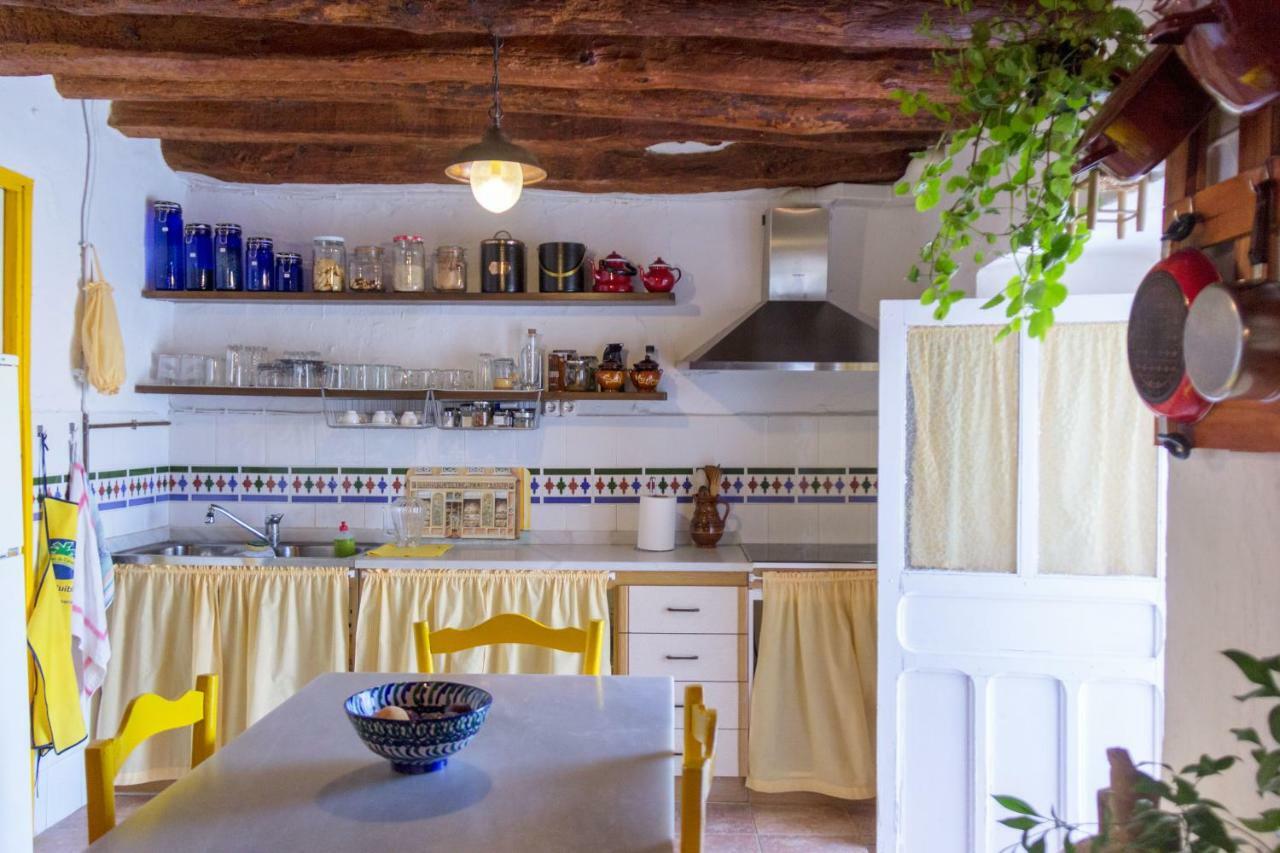 Гостевой дом La Casa De La Acequia Серон Экстерьер фото
